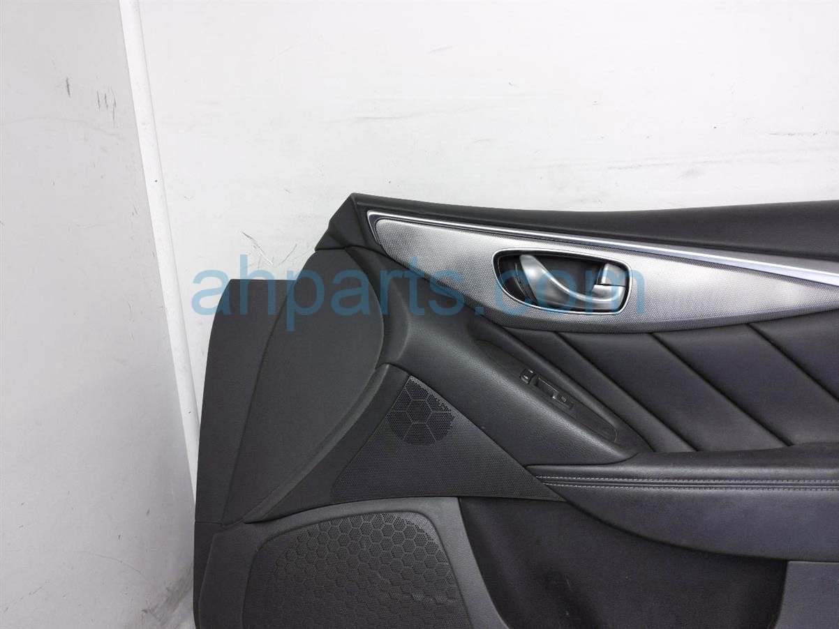 $75 Infiniti FR/RH INTERIOR DOOR PANEL - BLACK $75 Infiniti FR/RH INTERIOR DOOR PANEL - BLACK
