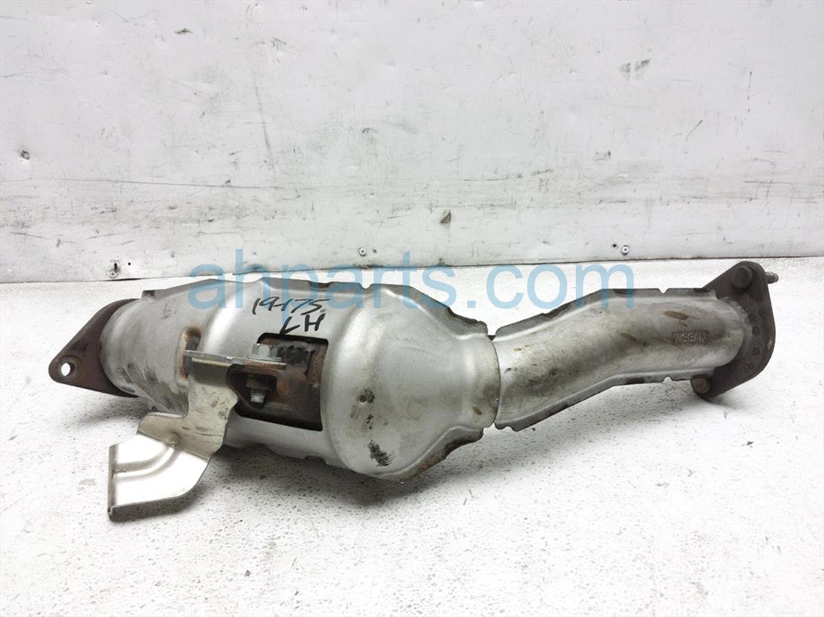 Sold 2016 Infiniti Q50 Driver Rear Catalytic Converter B08025CB0B,