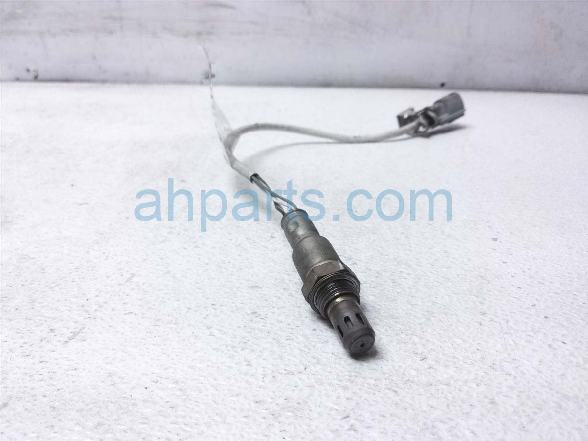 $35 Ford LOWER EXHUAST CAT OXYGEN SENSOR $35 Ford LOWER EXHUAST CAT OXYGEN SENSOR