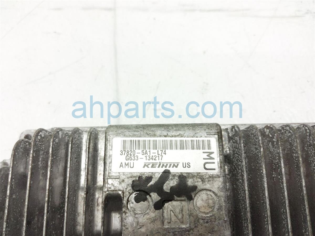 $70 Honda ENGINE COMPUTER UNIT - AT