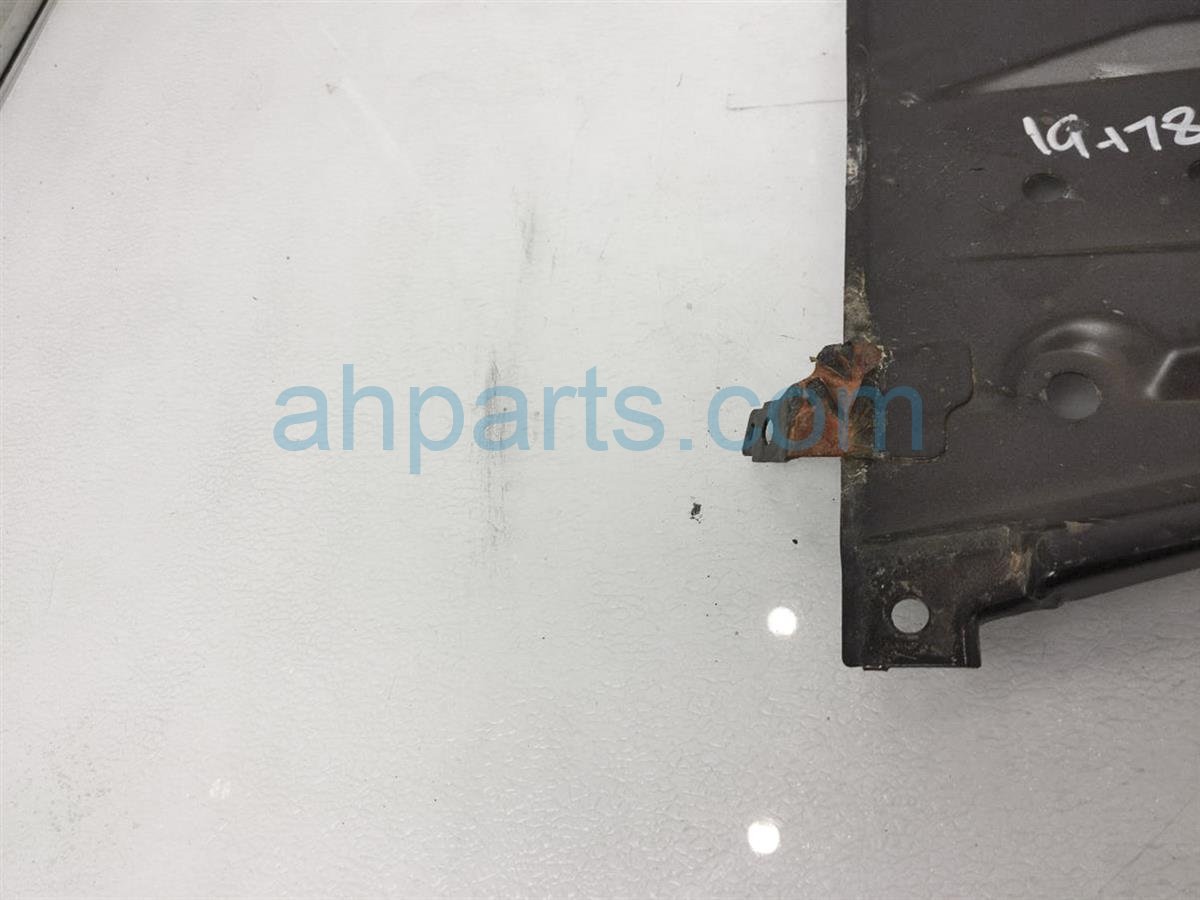 $10 Nissan BATTERY BASE