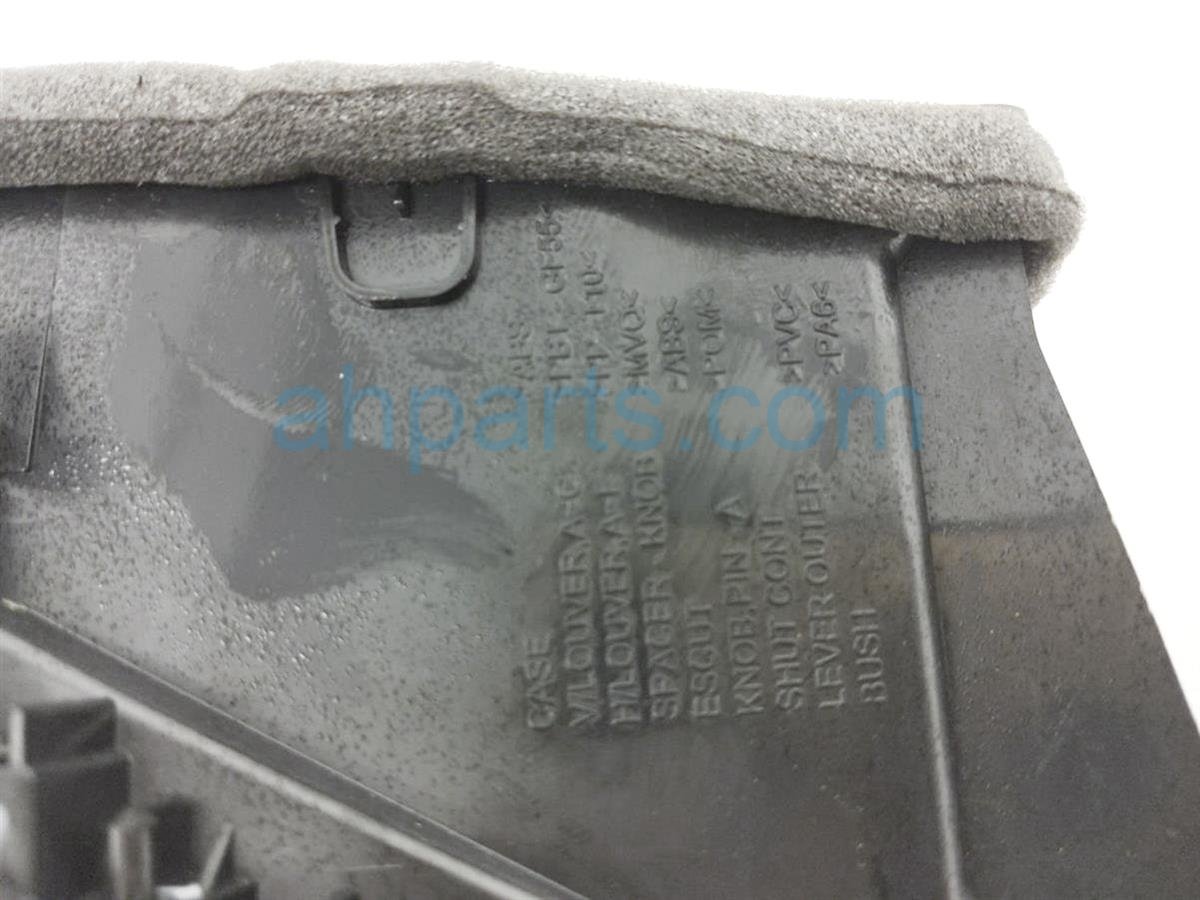 $19 Infiniti FR/LH Ventilator W/ Trim