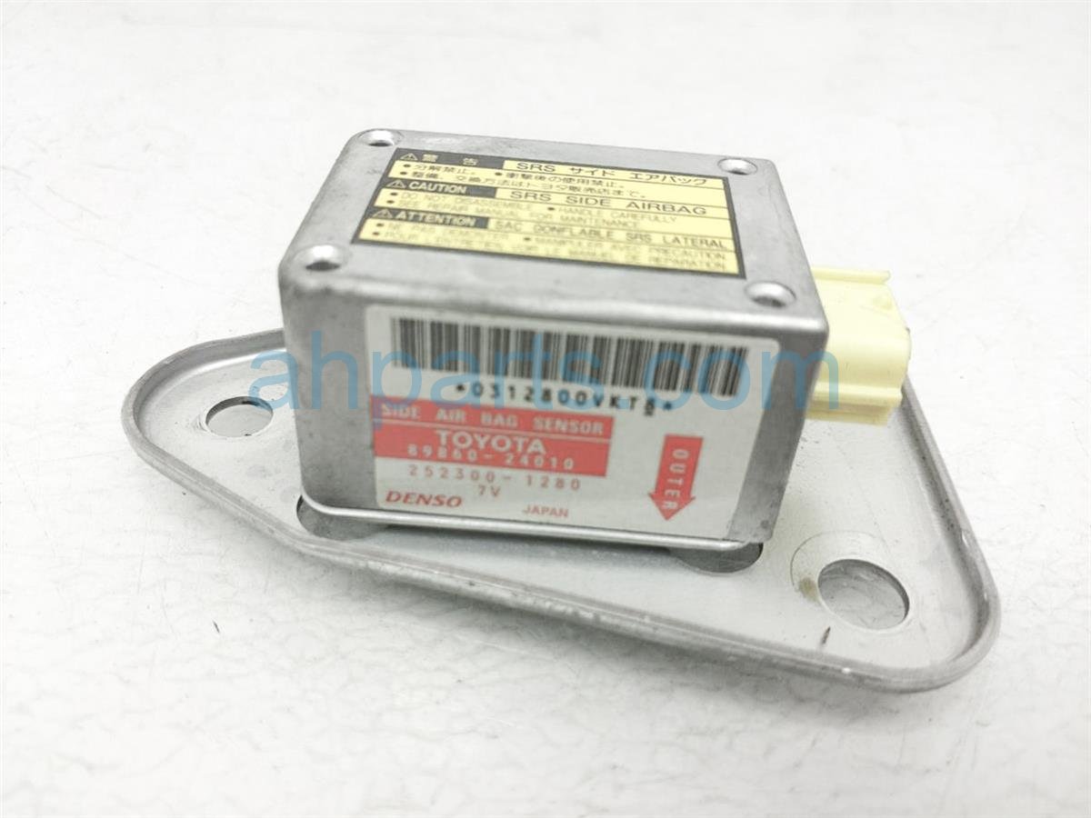 $19 Lexus RH IMPACT SENSOR