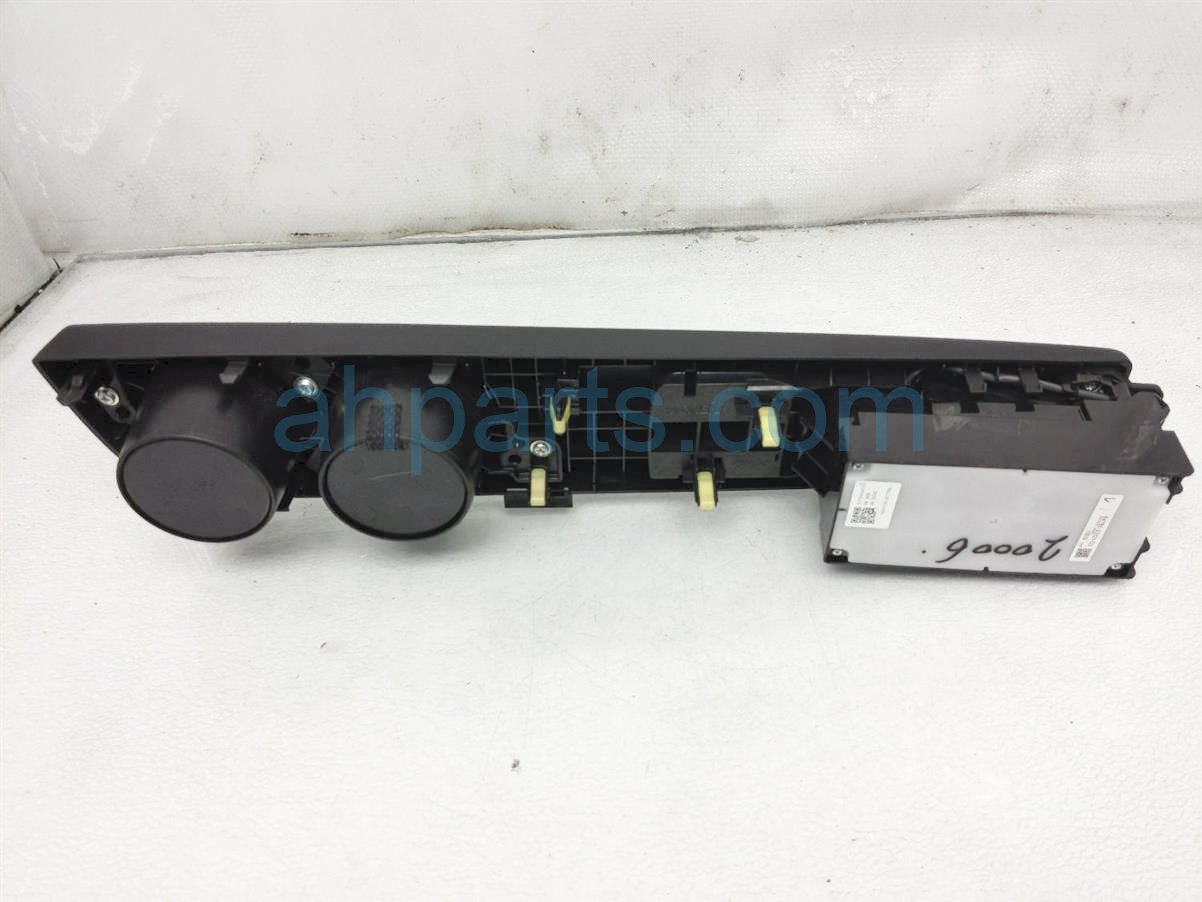 $199 Lexus CUP HOLDER W/NAVI $199 Lexus CUP HOLDER W/NAVI