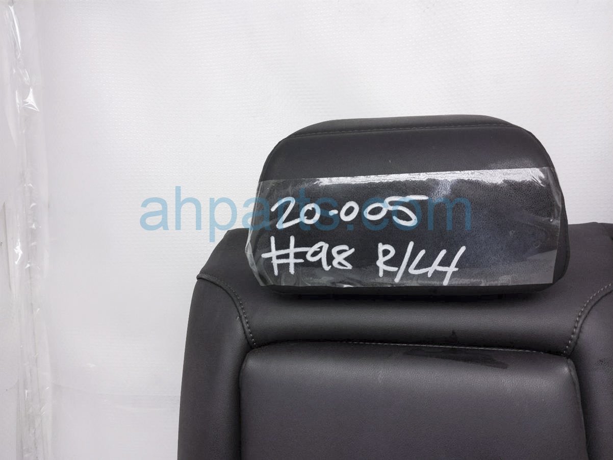 $65 Acura RR/LH UPPER SEAT CUSHION NIQ $65 Acura RR/LH UPPER SEAT CUSHION NIQ