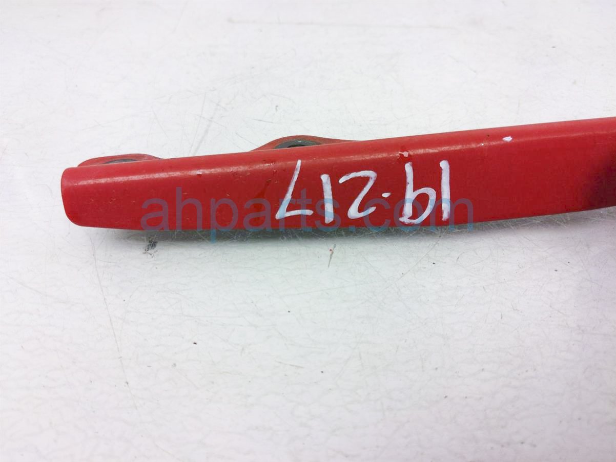 $15 Mazda RH HOOD HINGE $15 Mazda RH HOOD HINGE