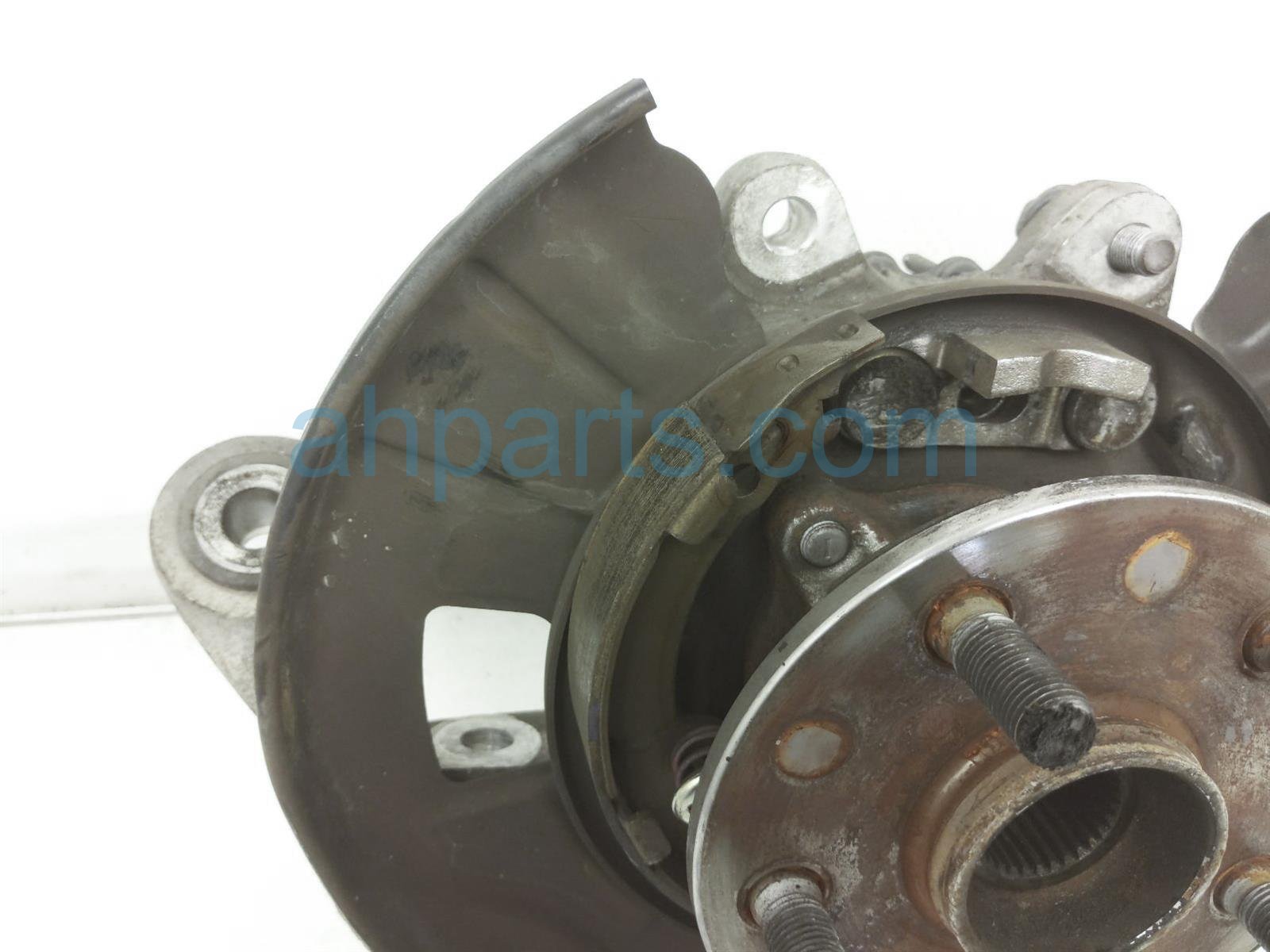 $59 Lexus RR/LH SPINDLE KNUCKLE HUB $59 Lexus RR/LH SPINDLE KNUCKLE HUB