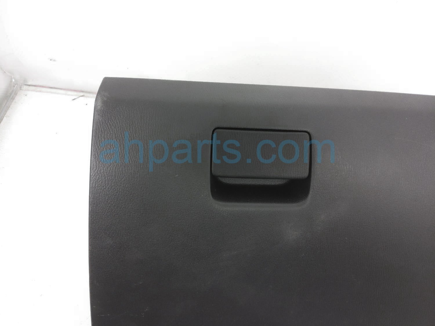 $40 Mazda GLOVE COMPARTMENT BOX - BLACK $40 Mazda GLOVE COMPARTMENT BOX - BLACK