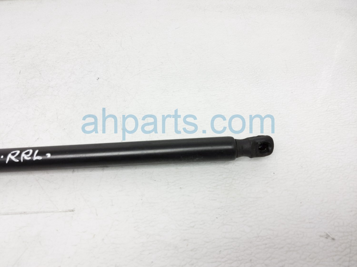 $14 Acura RR/LH TAIL GATE STRUT $14 Acura RR/LH TAIL GATE STRUT