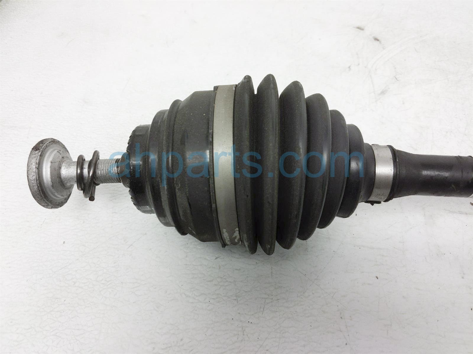 $125 BMW FR/LH AXLE DRIVE SHAFT (AWD)