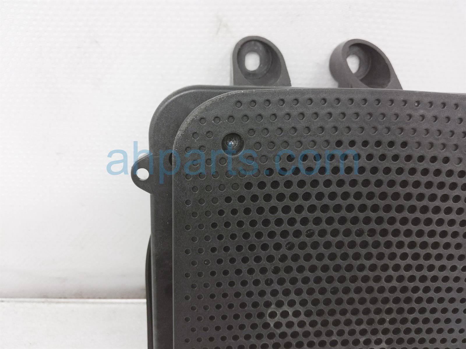 $89 BMW LH SUB WOOFER SPEAKER