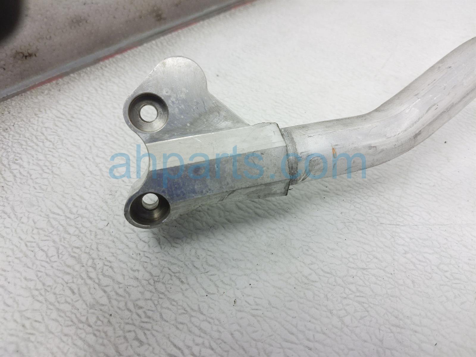 $40 BMW AC SUCTION PIPE + HOSE