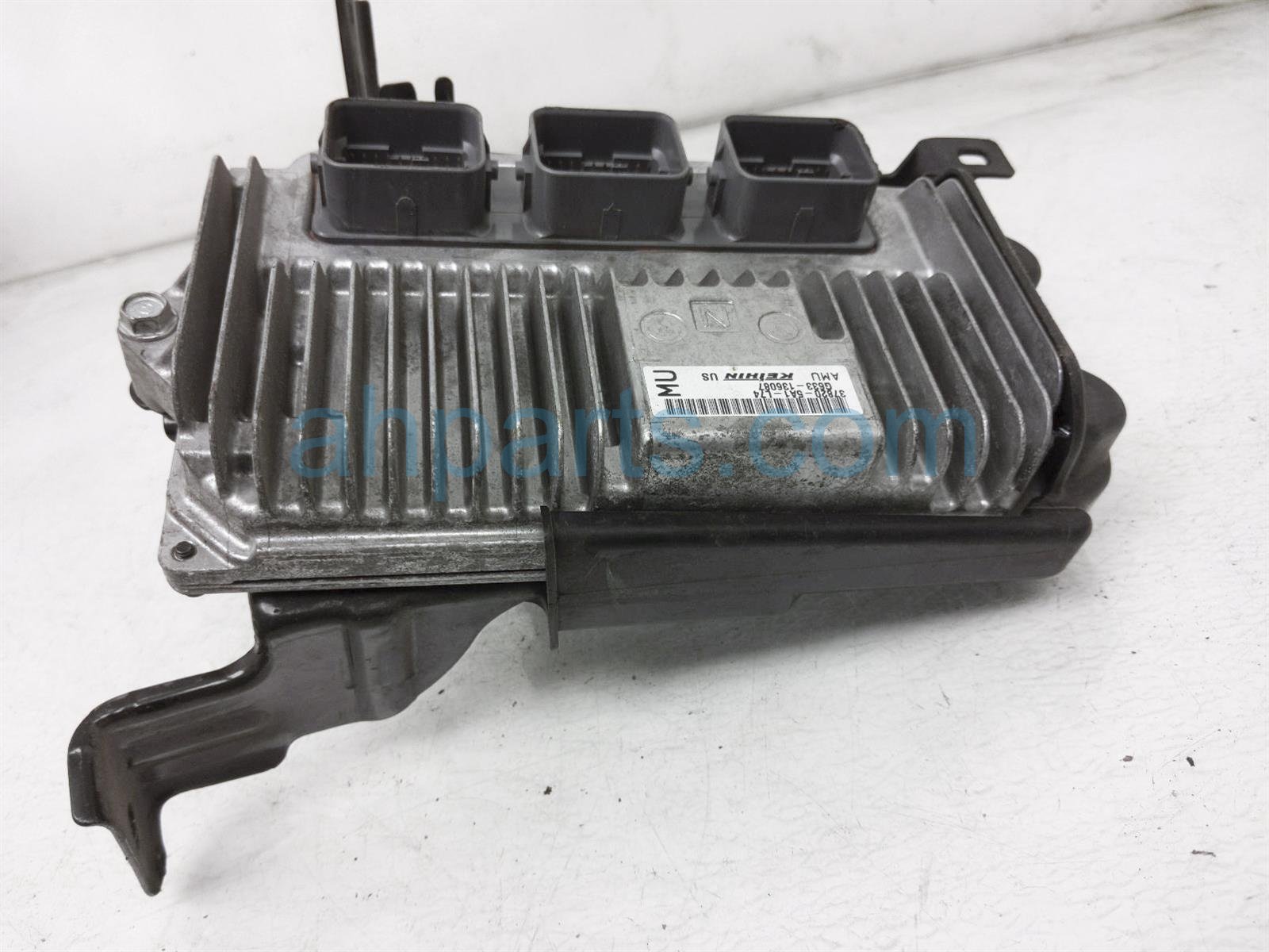 $70 Honda ENGINE COMPUTER UNIT - AT $70 Honda ENGINE COMPUTER UNIT - AT