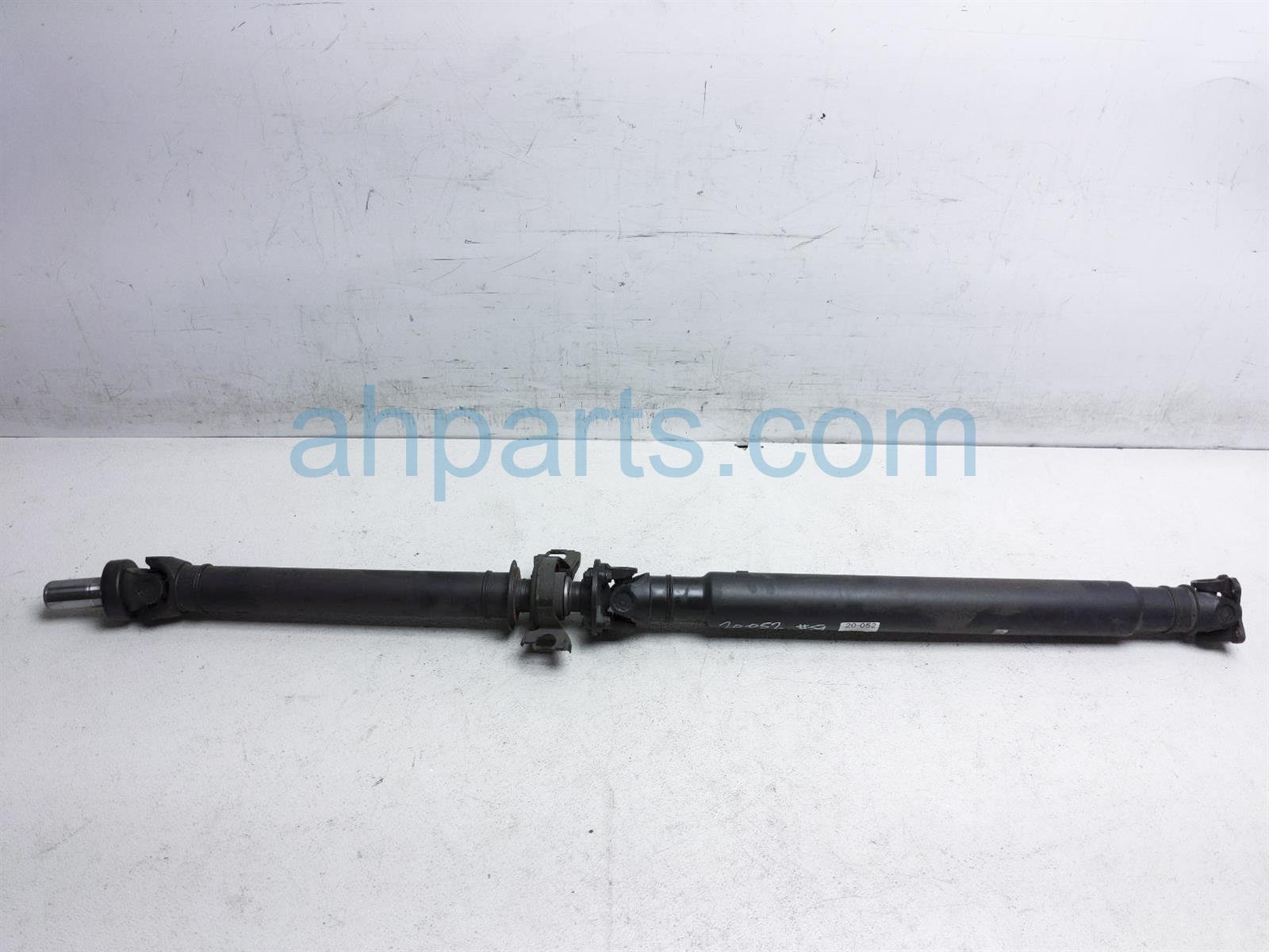 $80 Lexus PROPELLER DRIVE SHAFT ASSY $80 Lexus PROPELLER DRIVE SHAFT ASSY