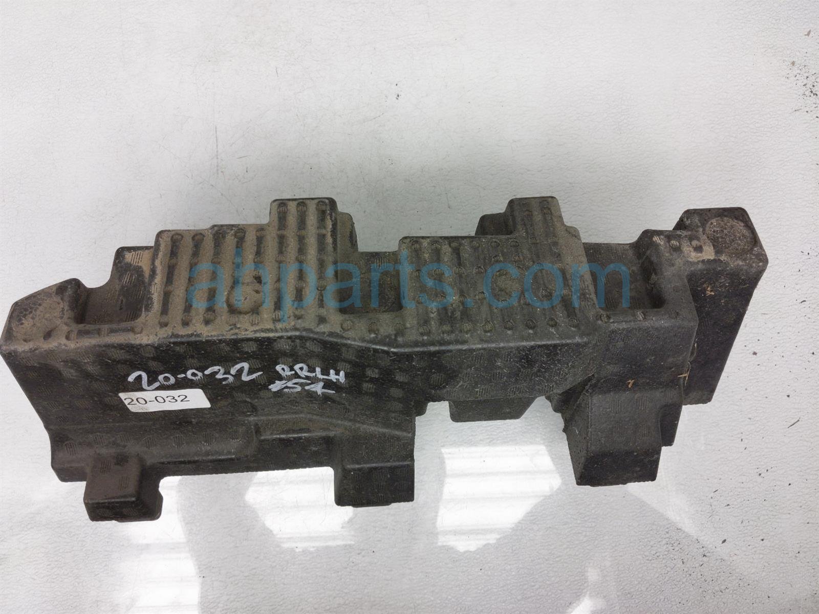 $20 Honda RR/LH BUMPER STEP SUPPORT FOAM $20 Honda RR/LH BUMPER STEP SUPPORT FOAM