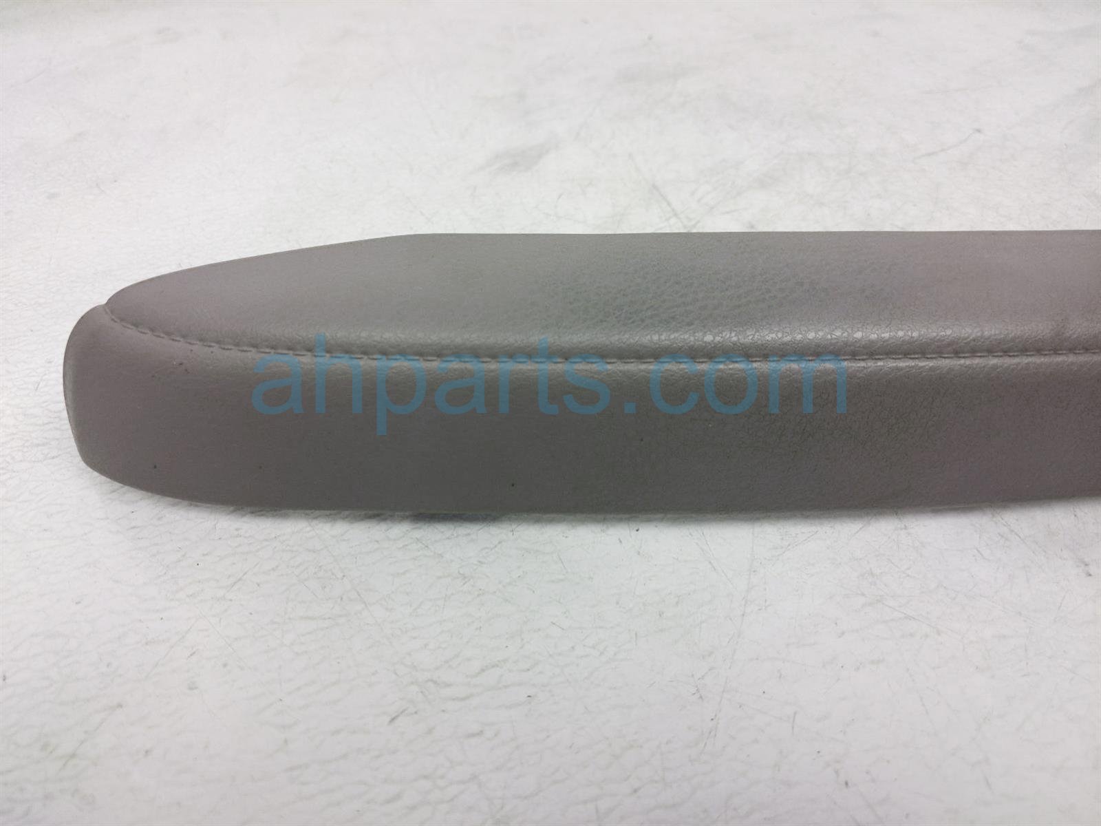 $40 Toyota LH UPPER TRIM - LIGHT GRAY $40 Toyota LH UPPER TRIM - LIGHT GRAY