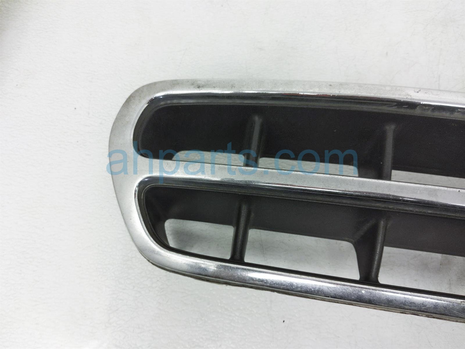 $35 Subaru GRILLE ASSY