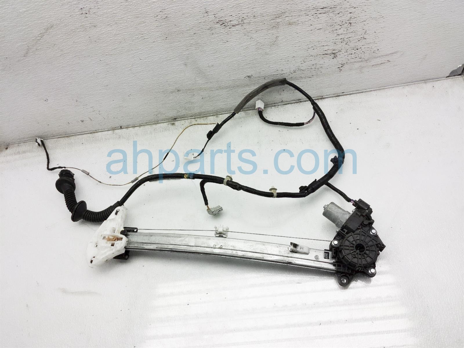 $70 Honda RR/RH WINDOW REGULATOR & MOTOR $70 Honda RR/RH WINDOW REGULATOR & MOTOR