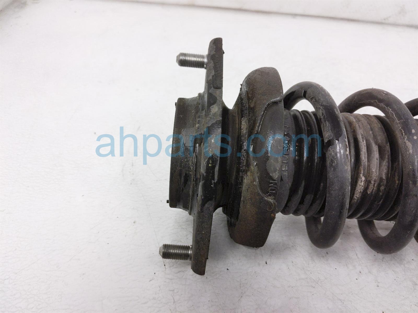 $40 Subaru RR/RH SHOCK STRUT + SPRING $40 Subaru RR/RH SHOCK STRUT + SPRING