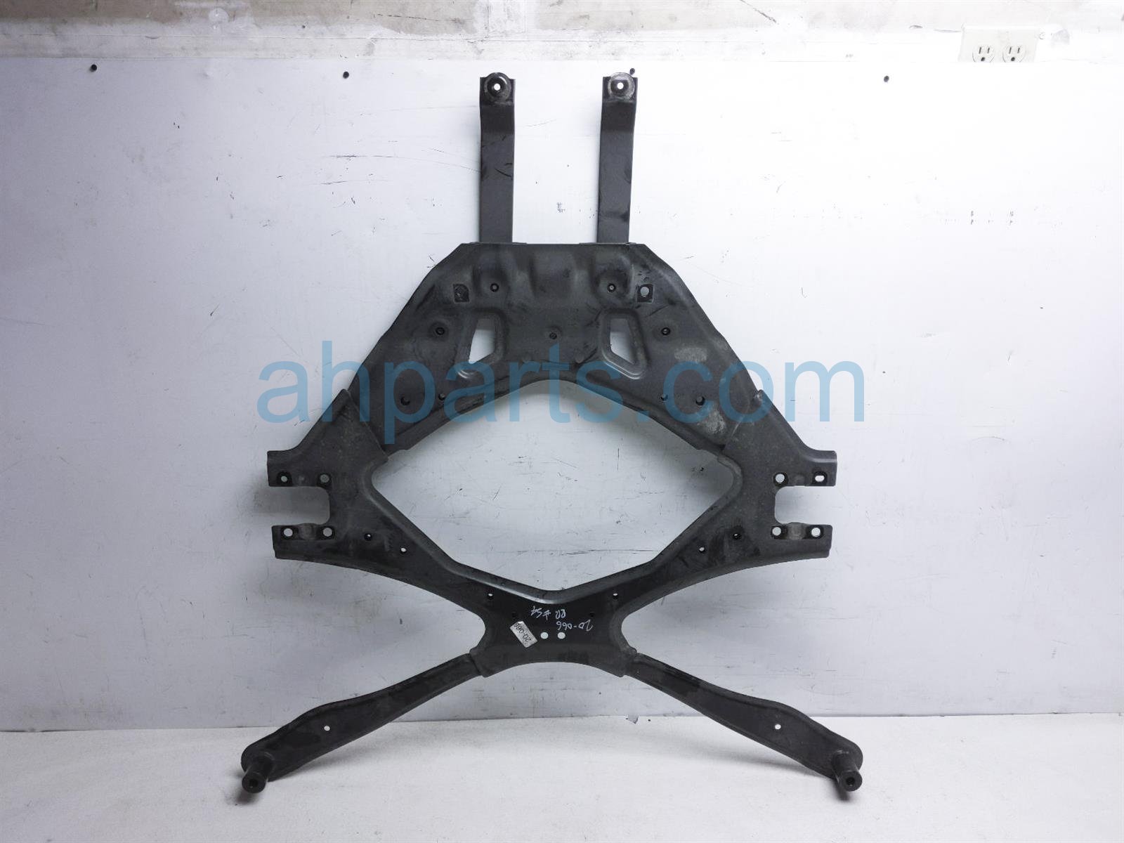 $80 Honda REAR SUB FRAME CROSS EXTENSION