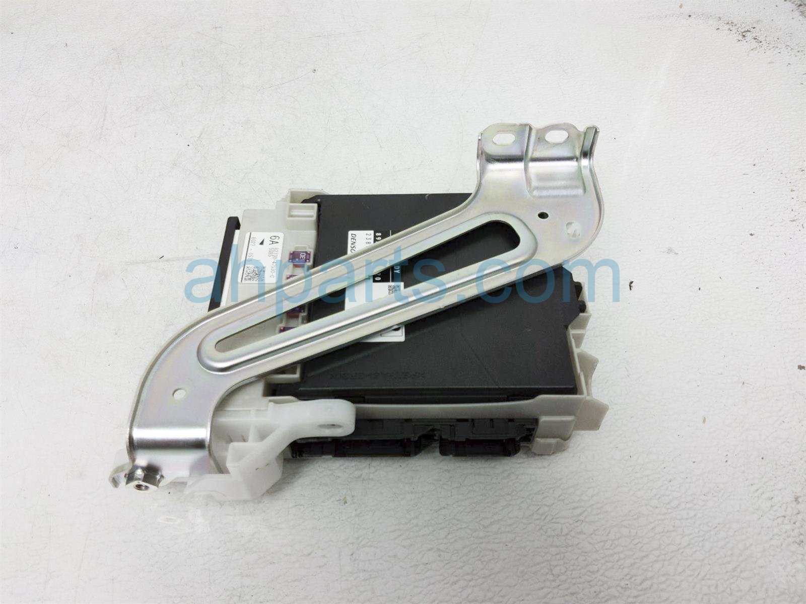 $75 Toyota MPX NETWORK BODY CONTROL UNIT $75 Toyota MPX NETWORK BODY CONTROL UNIT