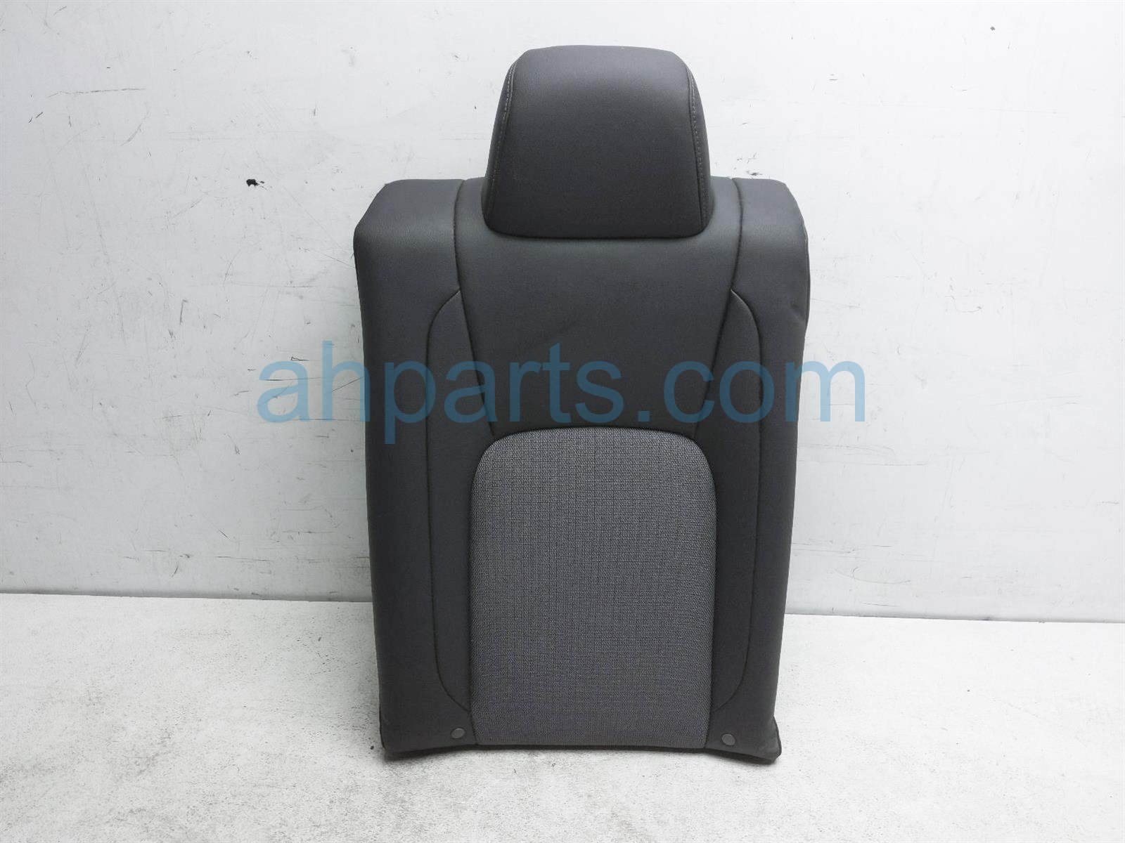 $70 Honda RR/LH SEAT UPPER PORTION - BLACK $70 Honda RR/LH SEAT UPPER PORTION - BLACK