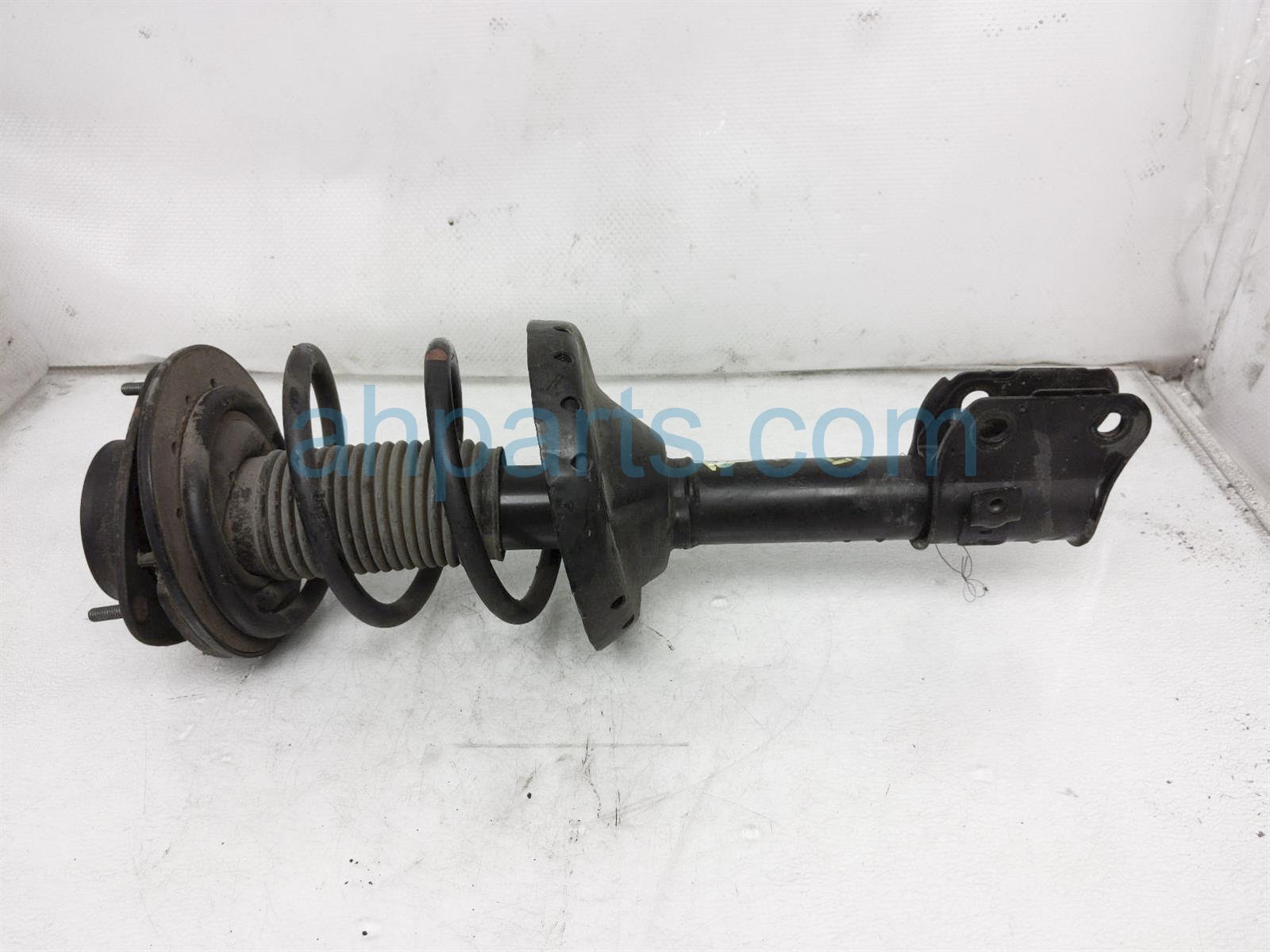 $35 Subaru FR/LH STRUT SHOCK + SPRING $35 Subaru FR/LH STRUT SHOCK + SPRING