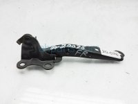 $8 Toyota RH HOOD HINGE $8 Toyota RH HOOD HINGE