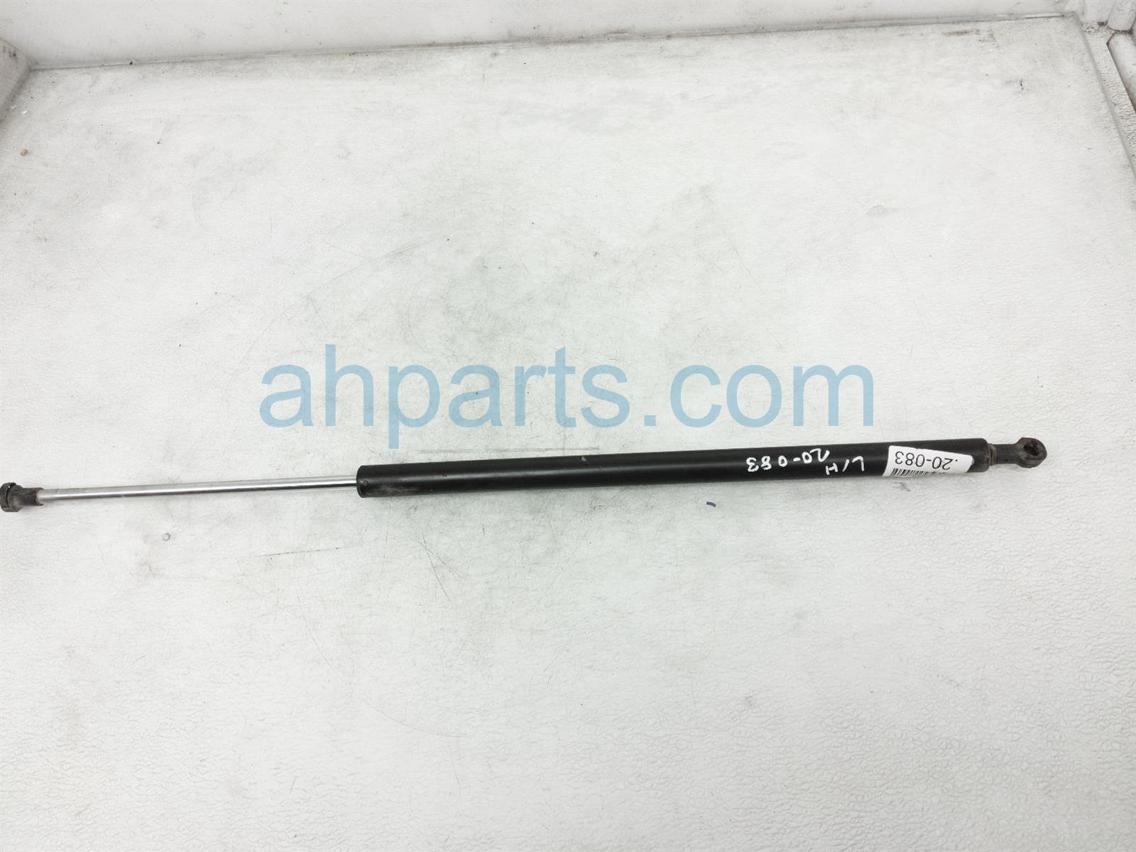 $15 Honda LH TAIL GATE STRUT $15 Honda LH TAIL GATE STRUT