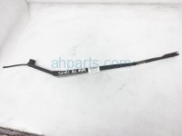 $25 Subaru RH WINDSHIELD WIPER ARM