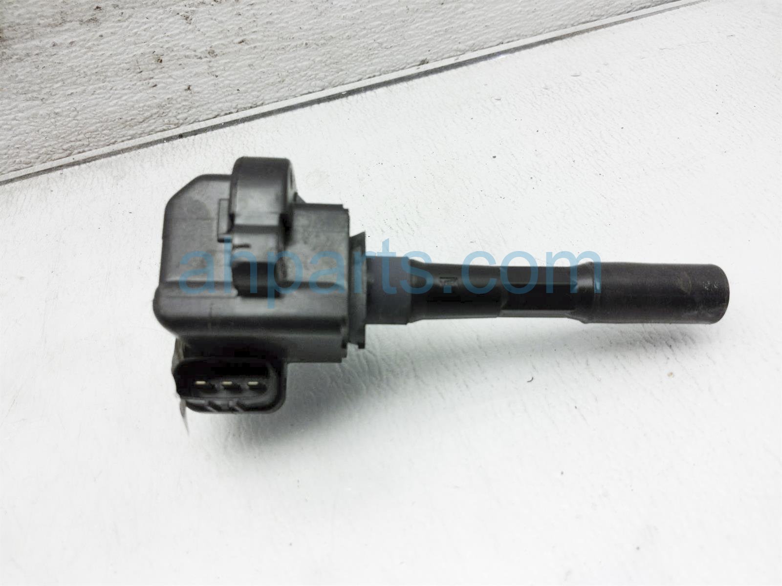 $60 Acura REAR IGNITION COIL $60 Acura REAR IGNITION COIL