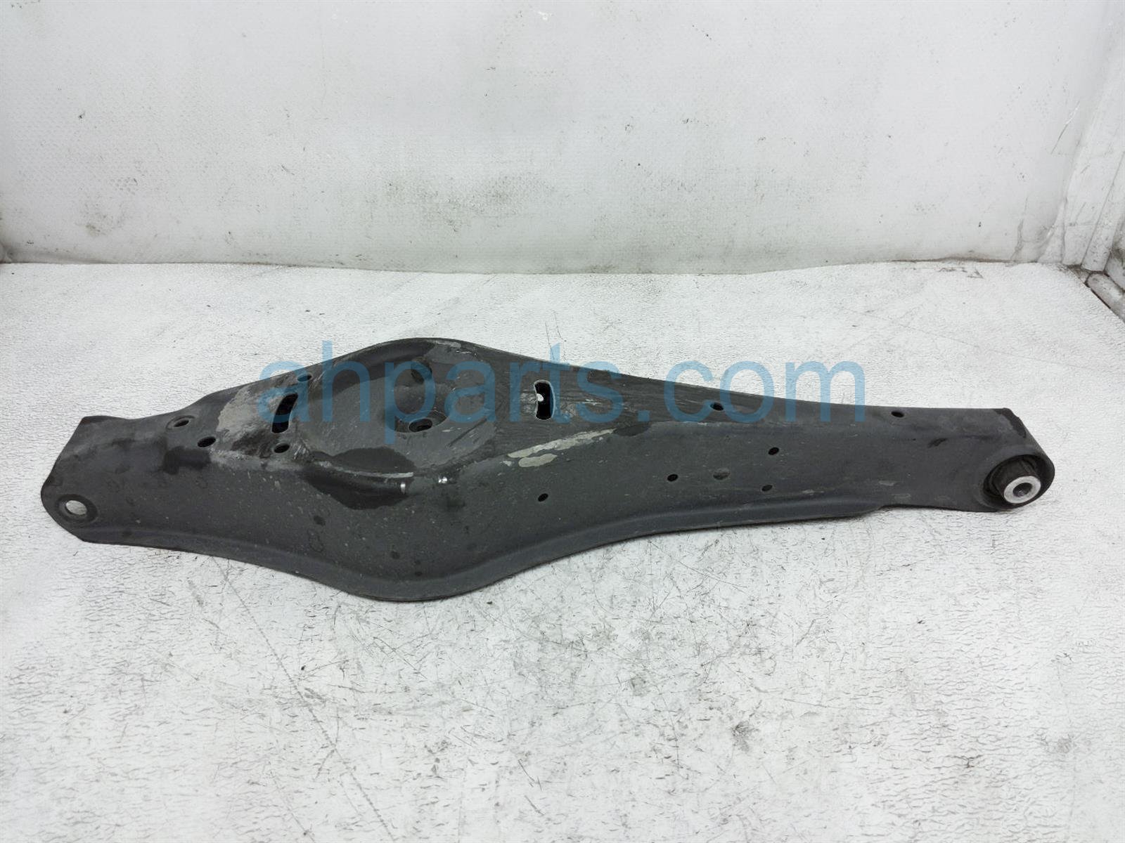 $24 Volkswagen RR/LH LOWER CONTROL ARM $24 Volkswagen RR/LH LOWER CONTROL ARM