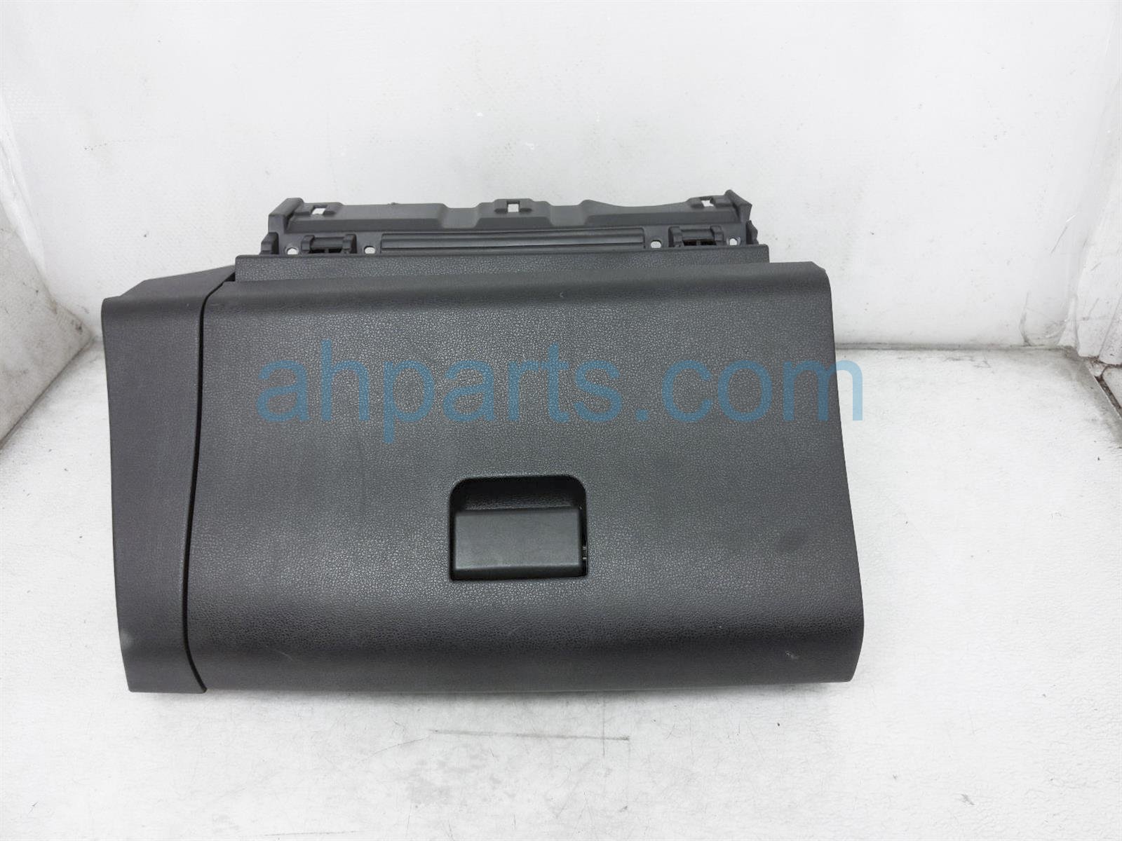$60 Nissan GLOVE COMPARTMENT BOX - BLACK $60 Nissan GLOVE COMPARTMENT BOX - BLACK