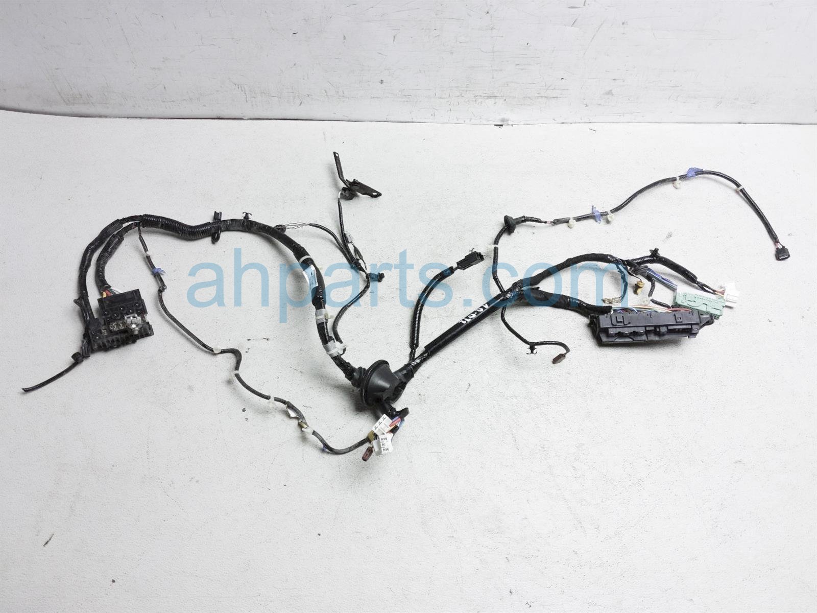 $75 Honda LH ENGINE ROOM WIRE HARNESS $75 Honda LH ENGINE ROOM WIRE HARNESS