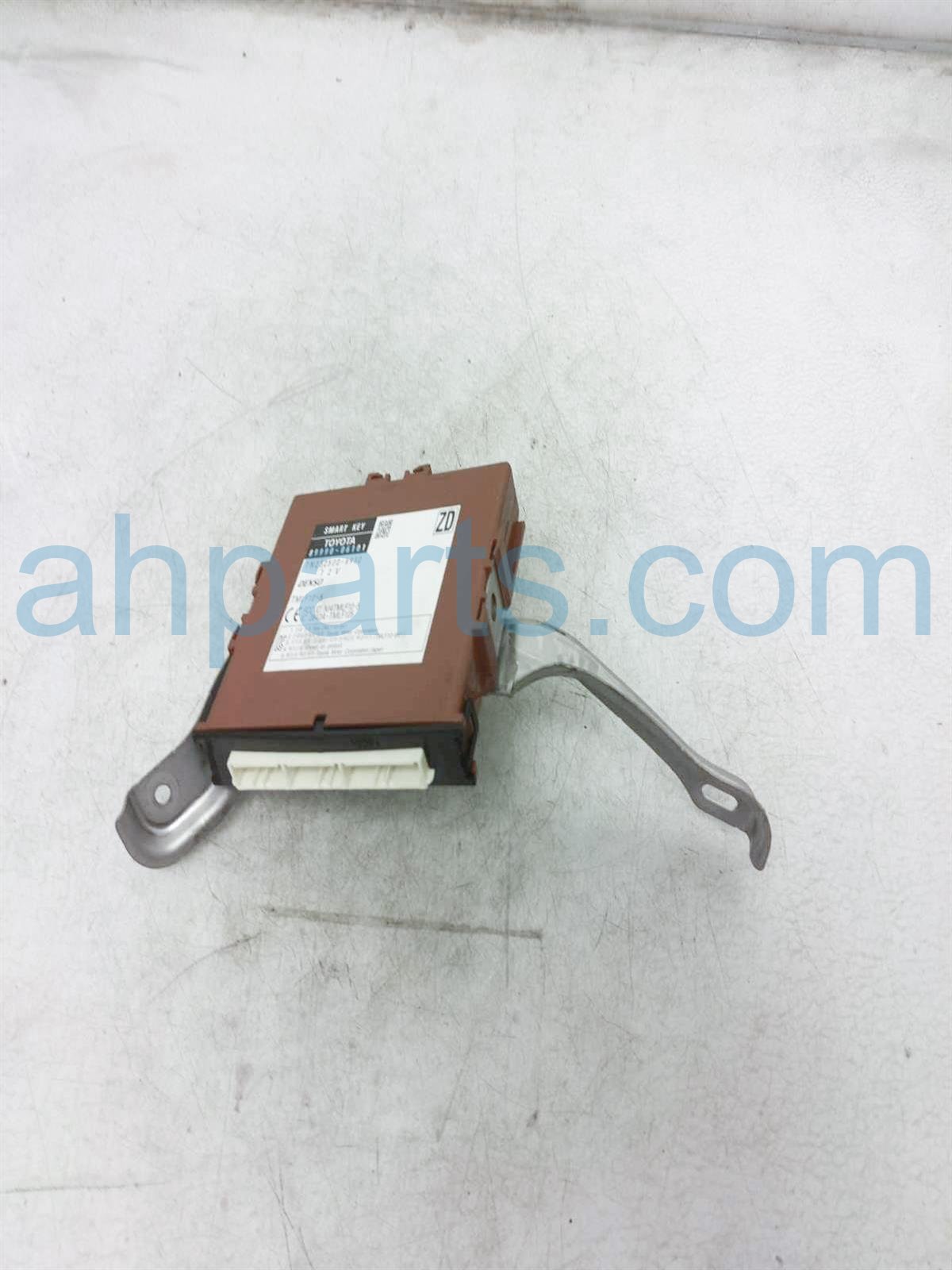 $50 Toyota SMART KEY CONTROL MODULE