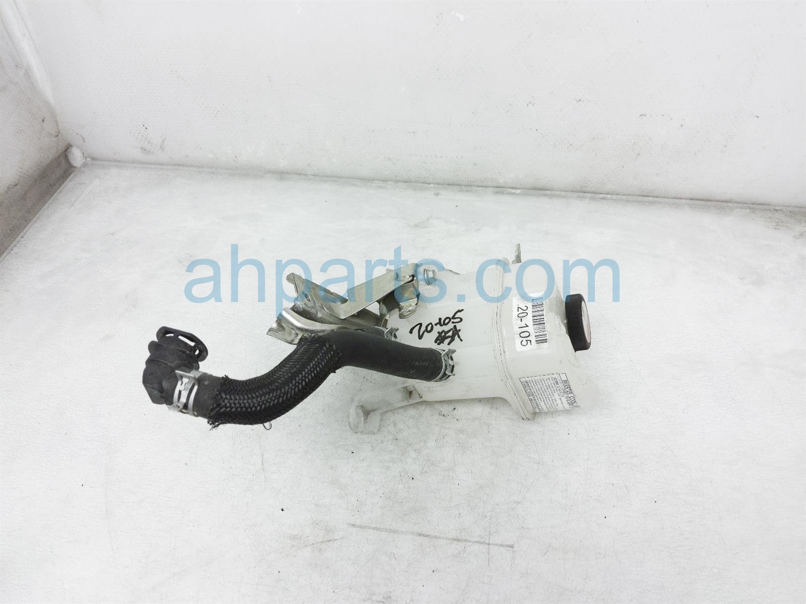 $40 Lexus INVERTER COOLANT RESEVOIR $40 Lexus INVERTER COOLANT RESEVOIR