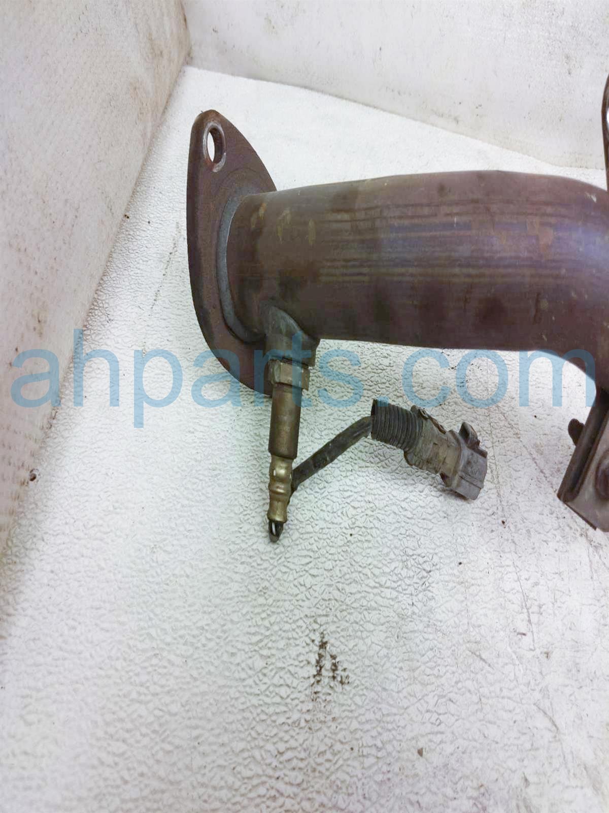 $39 Toyota OXYGEN SENSOR (ON FRONT PIPE) $39 Toyota OXYGEN SENSOR (ON FRONT PIPE)