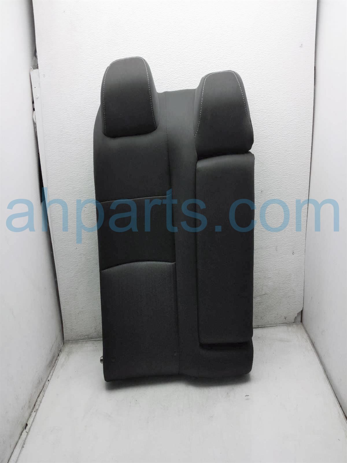 $49 Nissan RR/RH SEAT UPPER PORTION - BLACK $49 Nissan RR/RH SEAT UPPER PORTION - BLACK