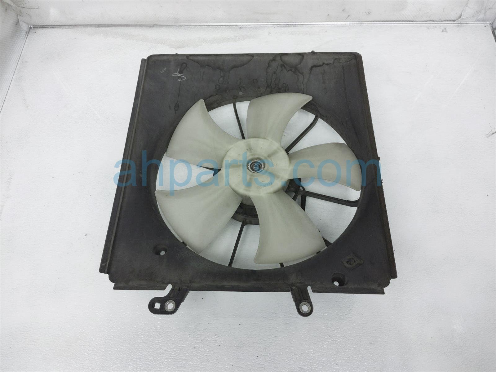 $40 Acura RADIATOR FAN ASSEMBLY - $40 Acura RADIATOR FAN ASSEMBLY -