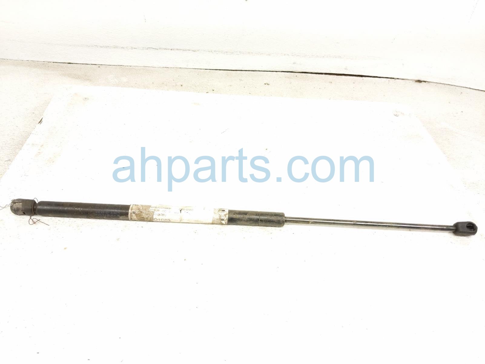 $9 Honda TRUNK SHOCK (R)