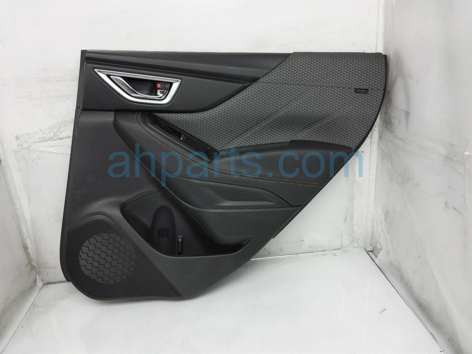 $90 Subaru RR/RH INTERIOR DOOR PANEL - SPORT $90 Subaru RR/RH INTERIOR DOOR PANEL - SPORT
