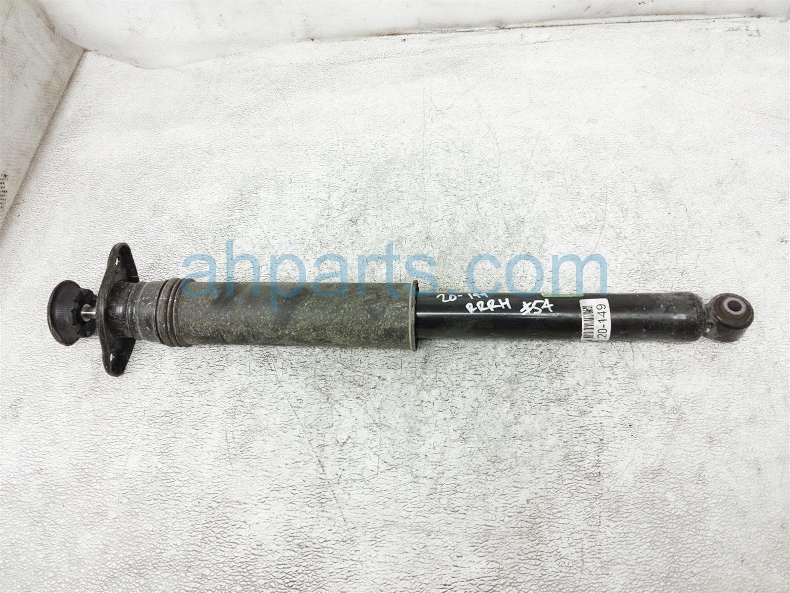 $50 Nissan RR/RH SHOCK STRUT $50 Nissan RR/RH SHOCK STRUT