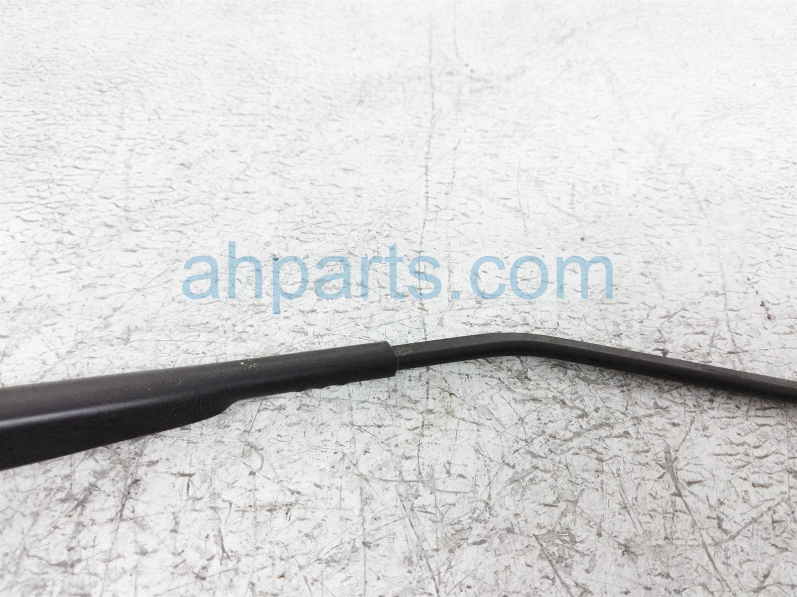 Sold 2017 Buick Encore Passenger Windshield Wiper Arm 95915123