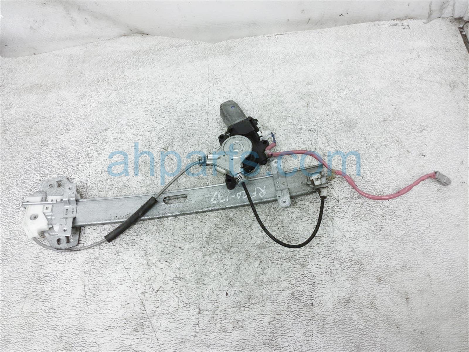$35 Honda 2DR FR/RH WINDOW REGULATOR $35 Honda 2DR FR/RH WINDOW REGULATOR