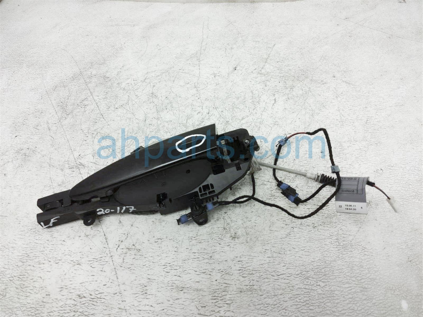 $49 BMW FR/LH EXTERIRO DOOR HANDLE - BLACK $49 BMW FR/LH EXTERIRO DOOR HANDLE - BLACK