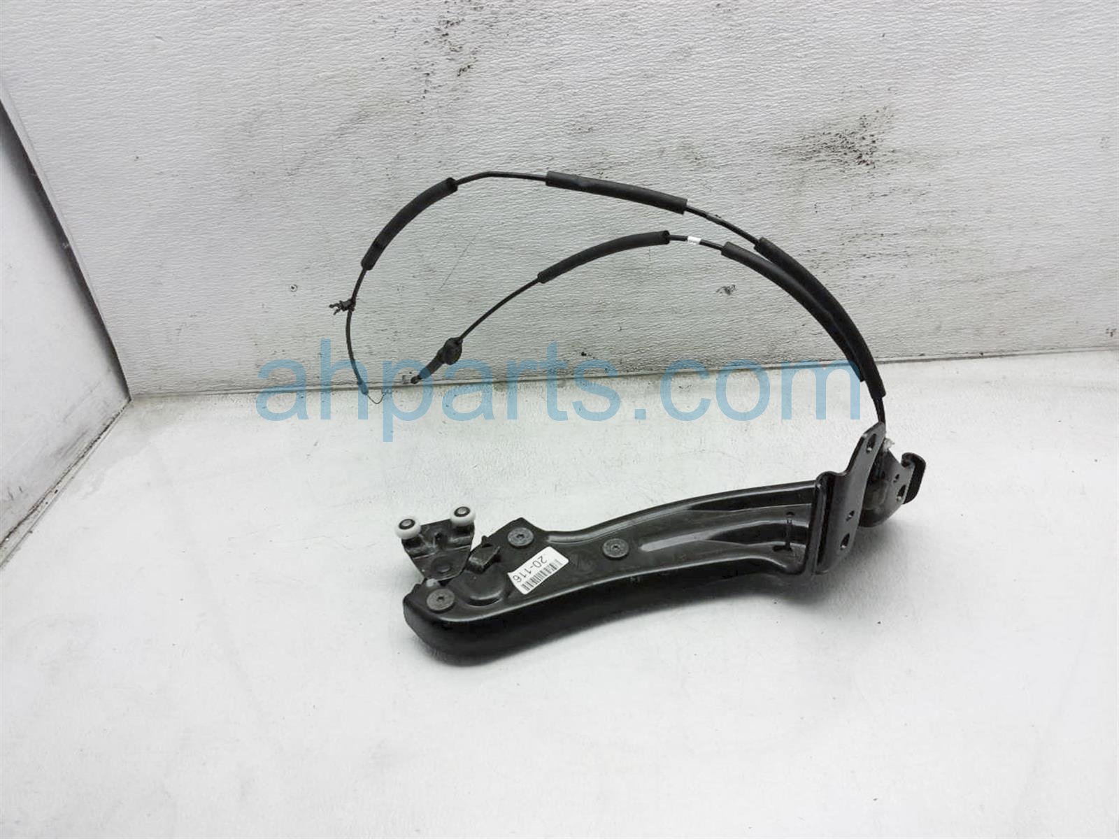 $45 Honda LH SLIDING DOOR ROLLER ASSY $45 Honda LH SLIDING DOOR ROLLER ASSY