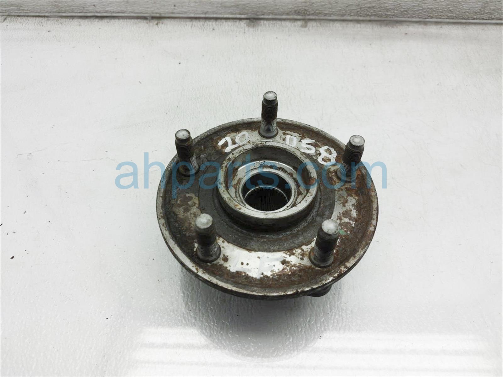 $40 Jeep FR/LH WHEEL HUB & BEARING $40 Jeep FR/LH WHEEL HUB & BEARING