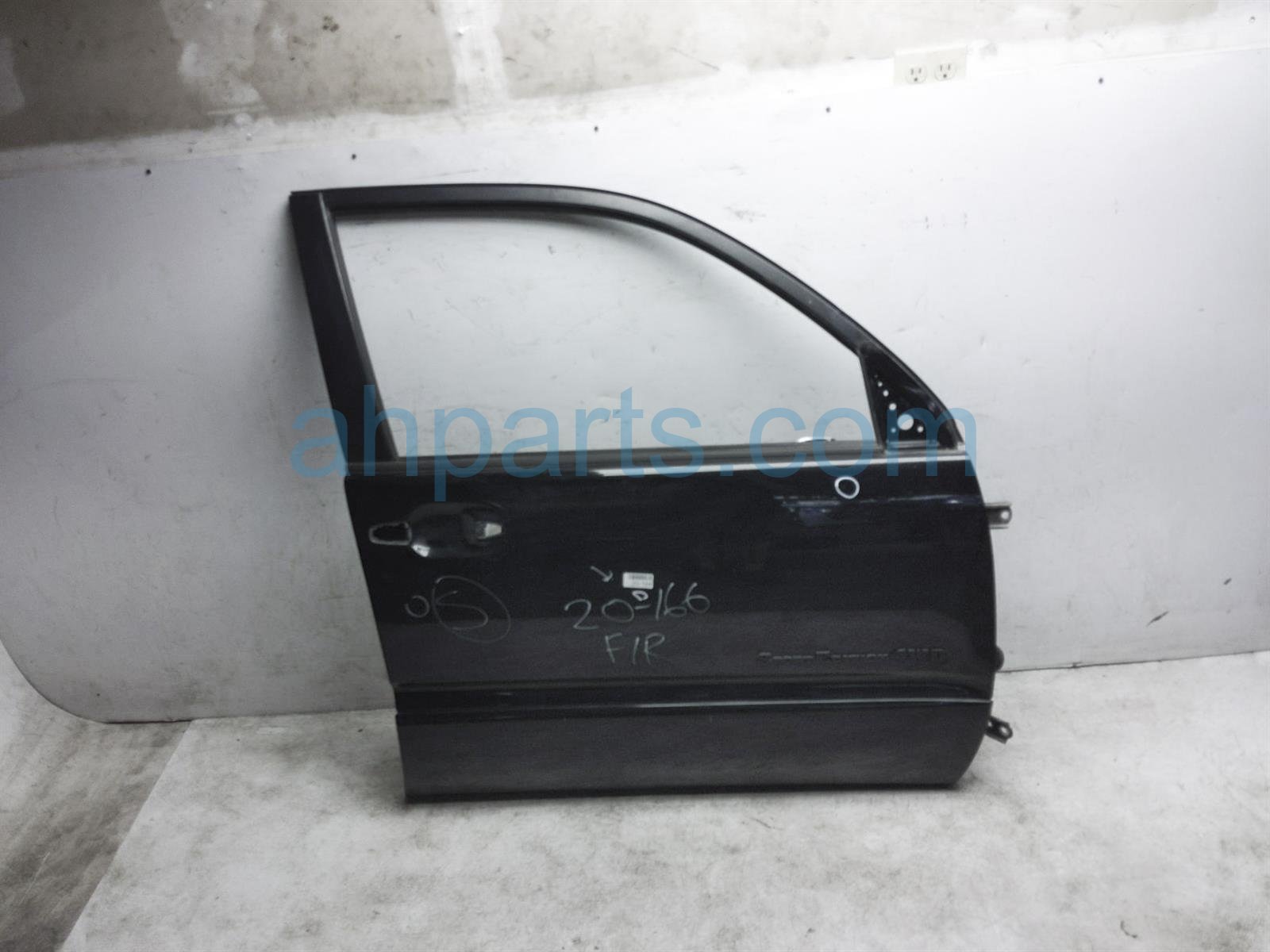 $189 Toyota FR/RH DOOR - BLACK - SHELL ONLY*** $189 Toyota FR/RH DOOR - BLACK - SHELL ONLY***