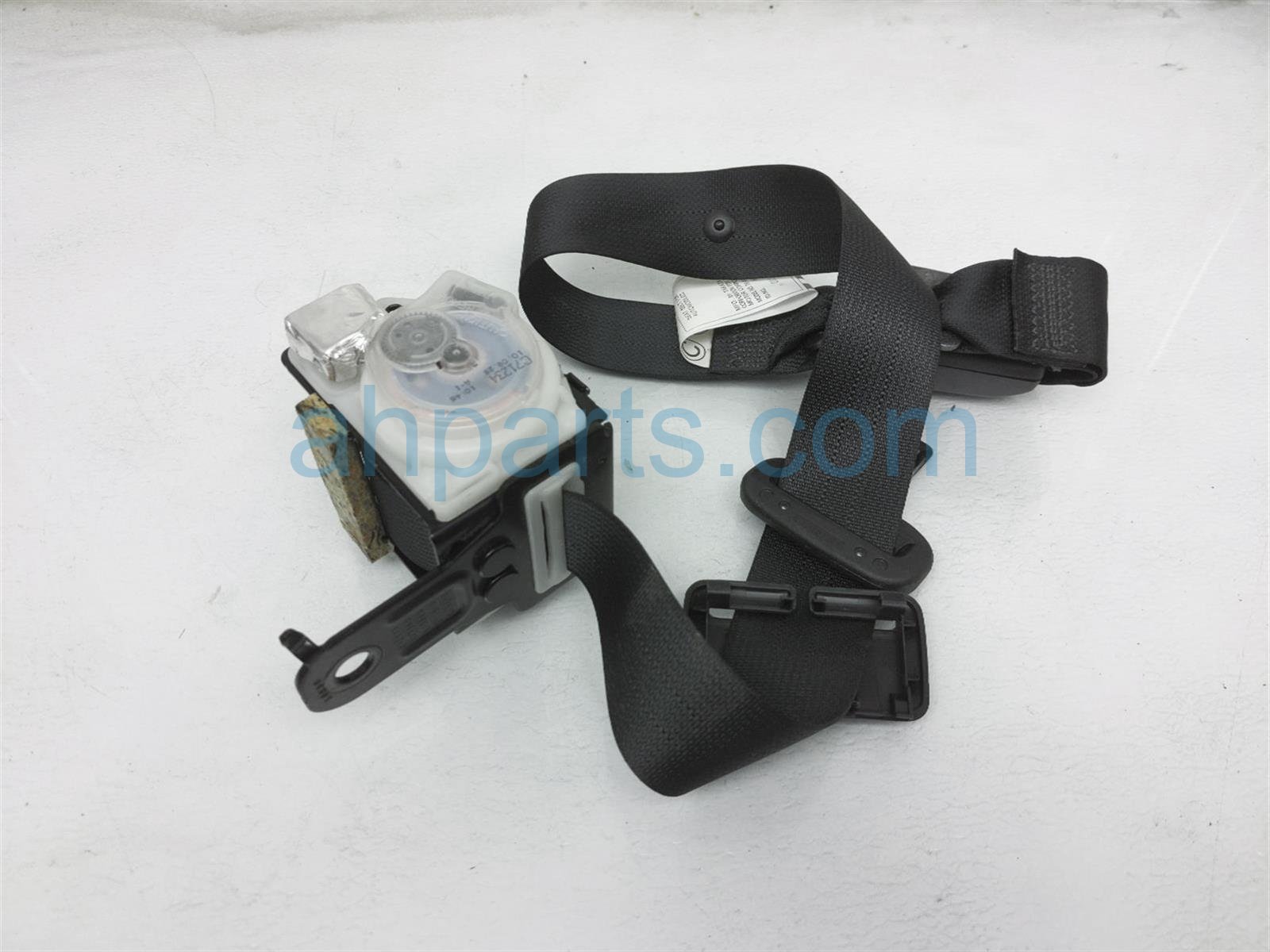 2011 Lexus Is 250 Rear Mid Seat Belt Black 73470-53080-C1,