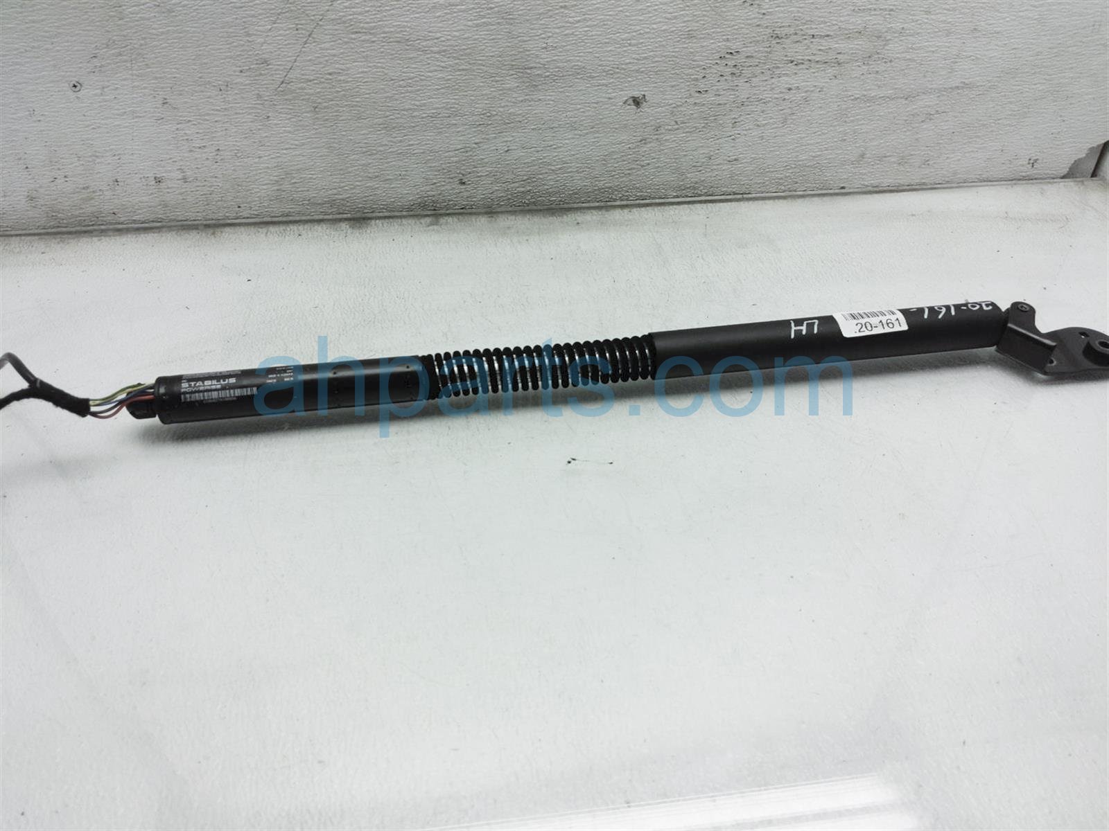 $40 Audi LH TRUNK SHOCK - POWERED $40 Audi LH TRUNK SHOCK - POWERED